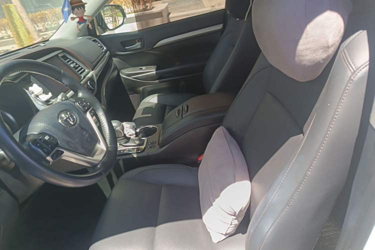 Used Toyota Highlander 2018 2.0T Four-Wheel Drive Prestige Version 7 Seats China VI Standard Left Front Seat