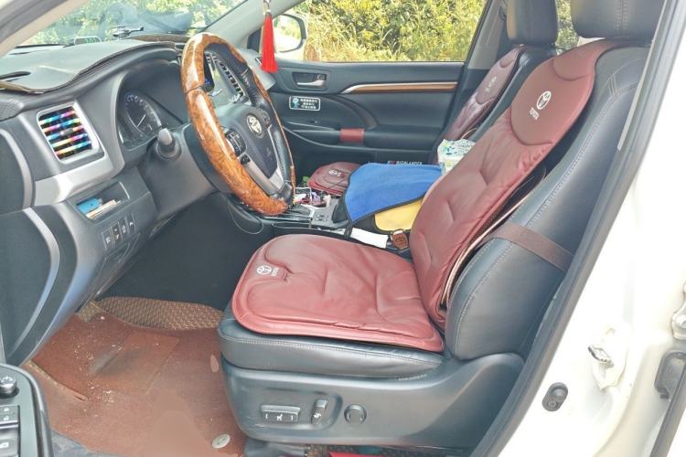 Used Toyota Highlander 2018 2.0T Four-Wheel Drive Luxury Version 7 Seats China VI Standard Left Front Seat