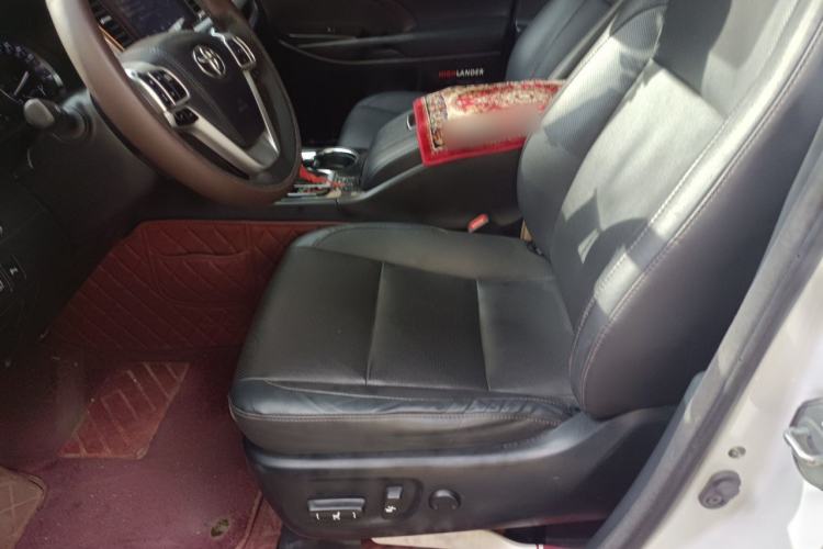 Used Toyota Highlander 2018 2.0T Four-Wheel Drive Prestige Version 7 Seats China V Emission Standard Left Front Seat