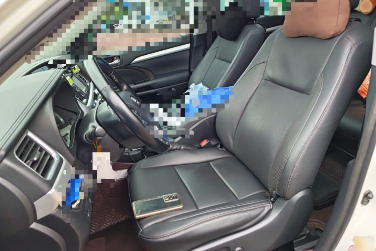 Used Toyota Highlander 2018 2.0T Four-Wheel Drive Luxury Version 7 Seats China VI Standard Left Front Seat