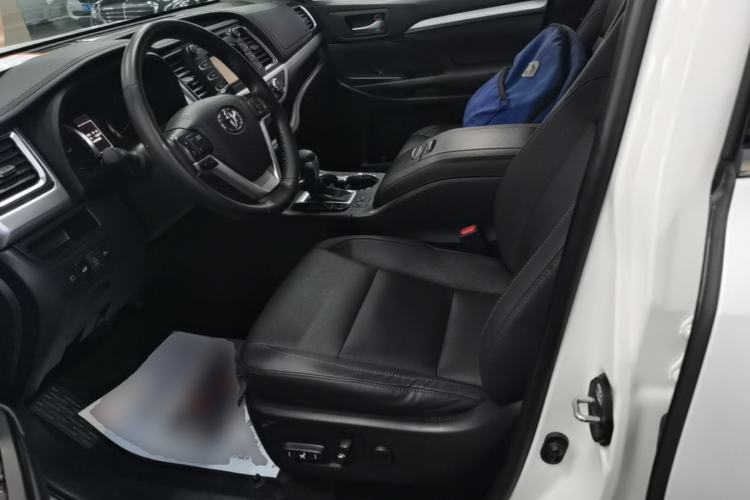 Used Toyota Highlander 2018 2.0T Four-Wheel Drive Luxury Version 7 Seats China VI Standard Left Front Seat