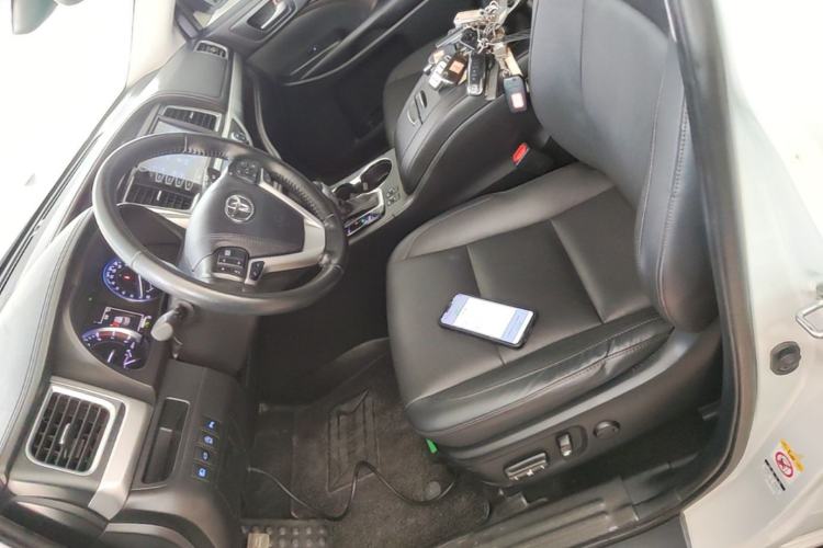 Used Toyota Highlander 2018 2.0T Four-Wheel Drive Luxury Version 7 Seats China VI Standard Left Front Seat