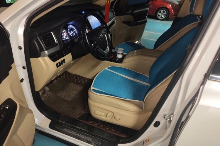 Used Toyota Highlander 2018 2.0T Four-Wheel Drive Prestige Version 7 Seats China V Emission Standard Left Front Seat