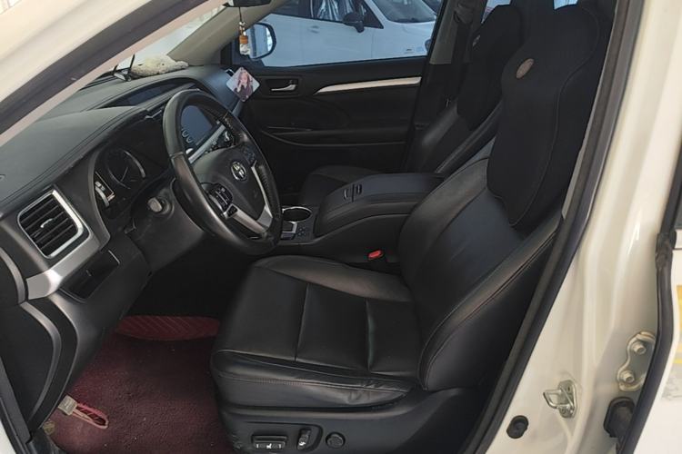 Used Toyota Highlander 2018 2.0T Four-Wheel Drive Luxury Version 7 Seats China VI Standard Left Front Seat