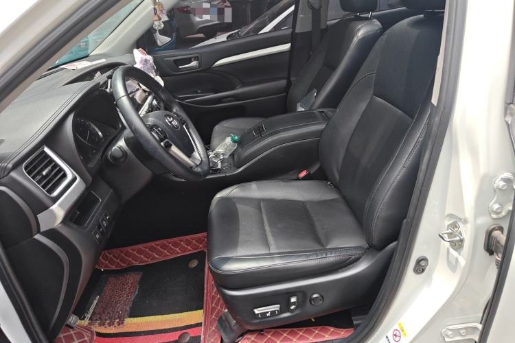 Used Toyota Highlander 2018 2.0T Four-Wheel Drive Prestige Version 7 Seats China VI Standard Left Front Seat