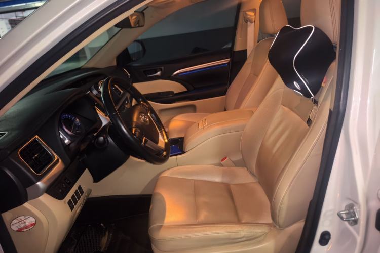 Used Toyota Highlander 2018 2.0T Four-Wheel Drive Supreme Edition 7-Seater China VI Left Front Seat