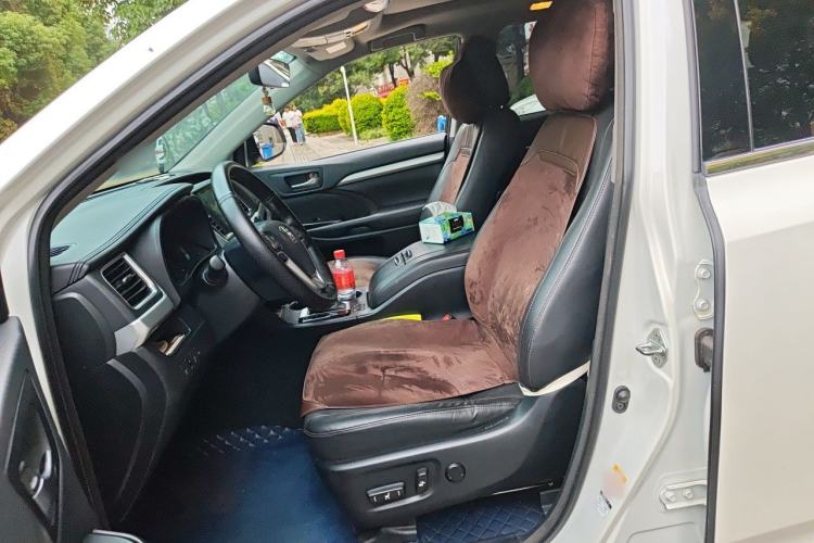 Used Toyota Highlander 2018 2.0T Four-Wheel Drive Prestige Version 7 Seats China V Emission Standard Left Front Seat