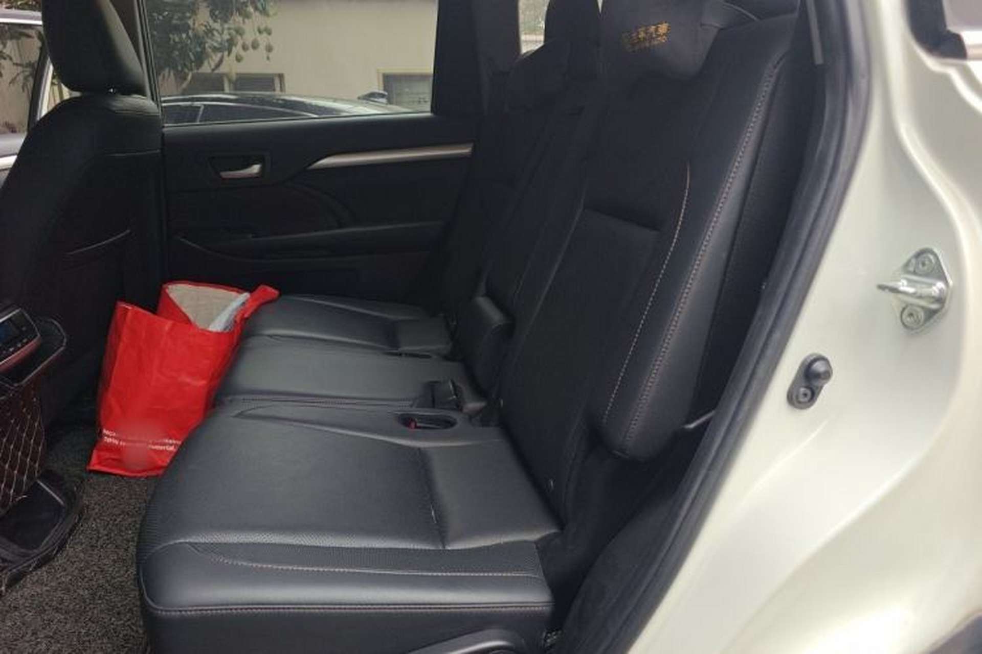 Used Toyota Highlander 2018 2.0T Four-Wheel Drive Prestige Version 7 Seats China VI Standard Left Rear Seat