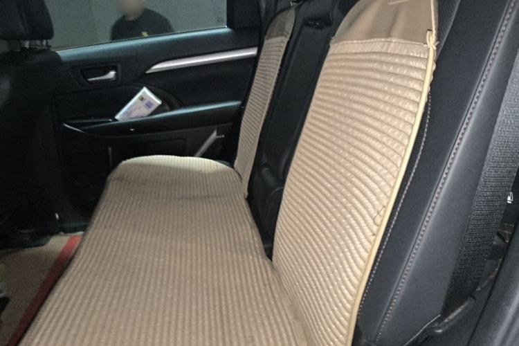 Used Toyota Highlander 2018 2.0T Four-Wheel Drive Luxury Version 7 Seats China VI Standard Left Rear Seat