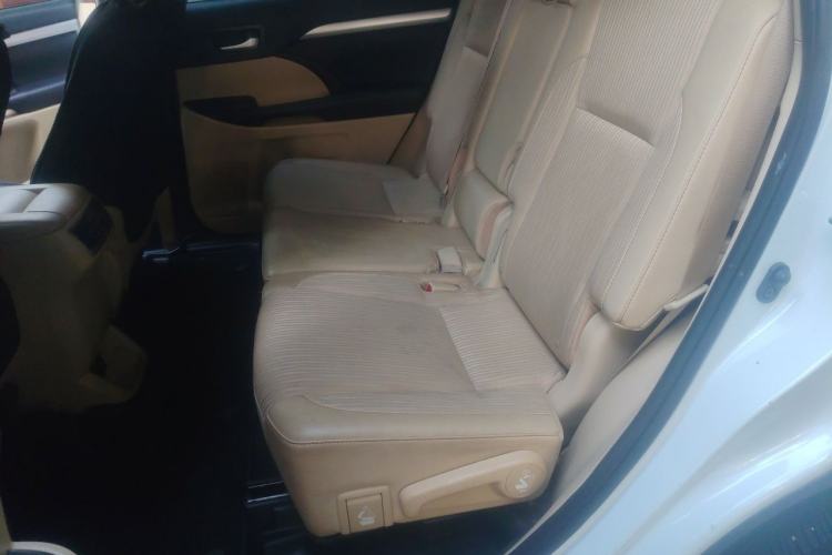 Used Toyota Highlander 2018 2.0T Four-Wheel Drive Elite Edition 7 Seats China VI Standard Left Rear Seat