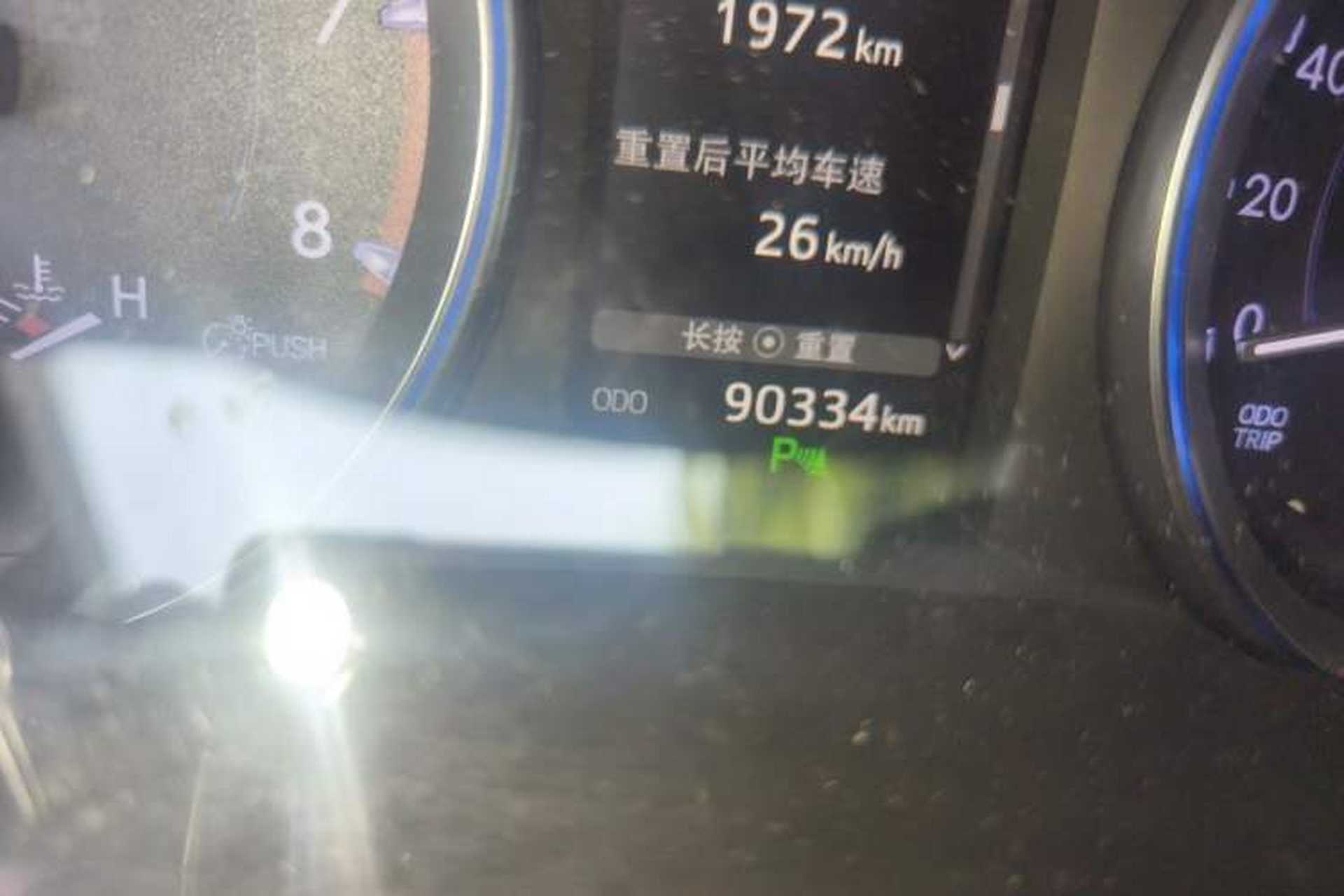 Used Toyota Highlander 2018 2.0T Four-Wheel Drive Luxury Edition 7 Seats China V Emission Standard Odometer Close Up