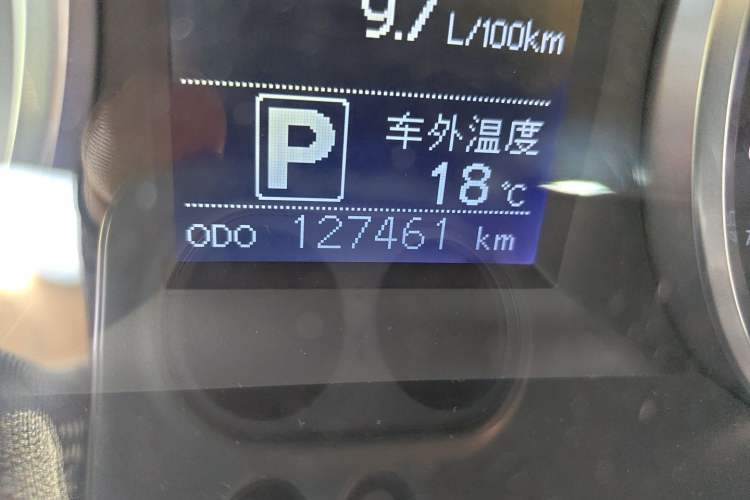 Used Toyota Highlander 2018 2.0T Four-Wheel Drive Elite Edition 7 Seats China VI Standard Odometer Close Up