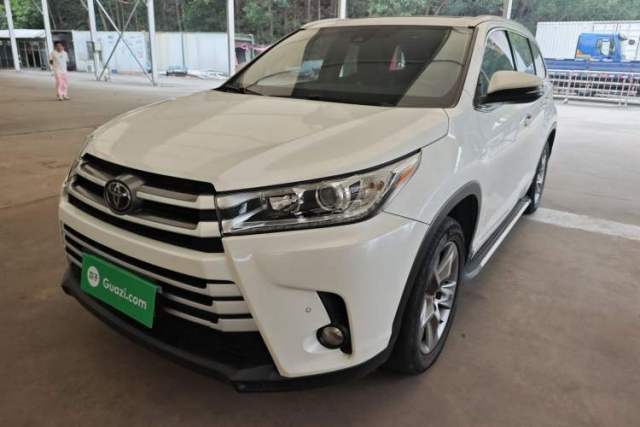 Used Toyota Highlander 2018 2.0T Two-Wheel-Drive Luxury Edition 7 Seats Emission Standard China V