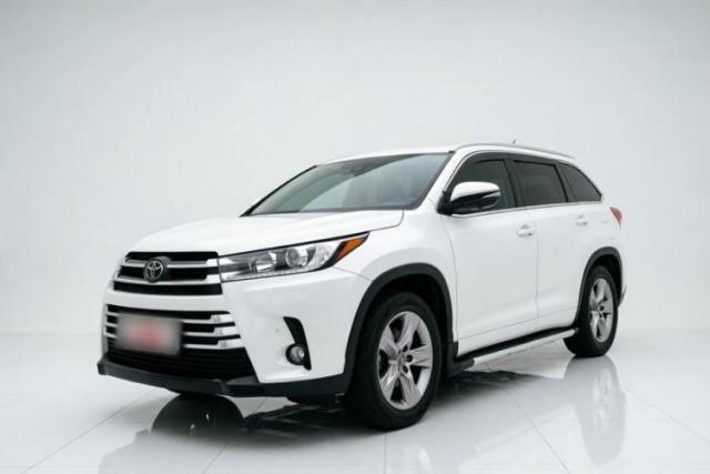 Used Toyota Highlander 2018 2.0T Four-Wheel Drive Luxury Version 7 Seats China VI Standard
