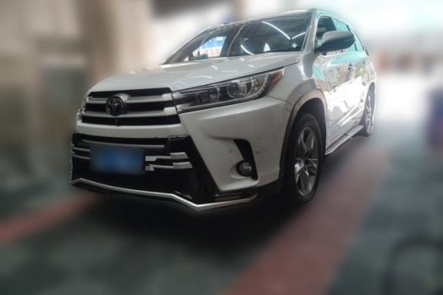 Used Toyota Highlander 2018 2.0T Four-Wheel Drive Luxury Version 7 Seats China VI Standard