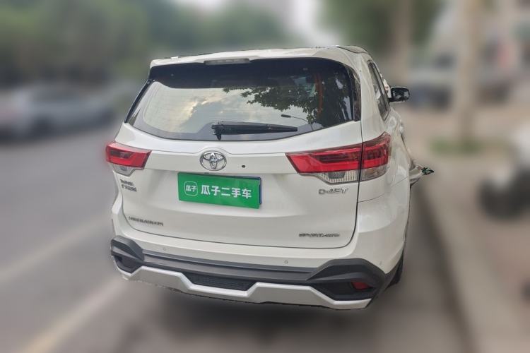 Used Toyota Highlander 2018 2.0T Four-Wheel Drive Prestige Version 7 Seats China VI Standard Rear