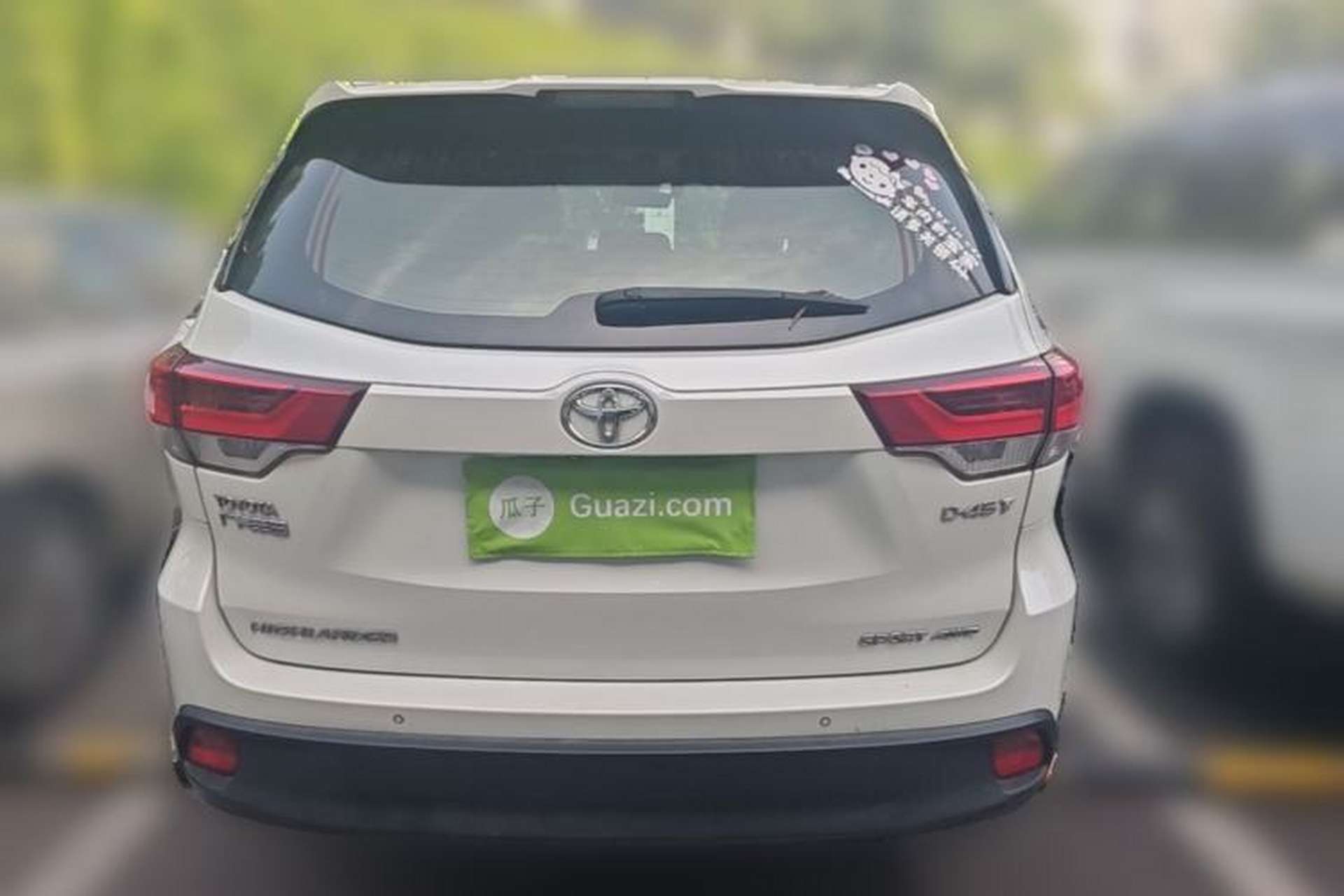 Used Toyota Highlander 2018 2.0T Four-Wheel Drive Luxury Edition 7 Seats China V Emission Standard Rear