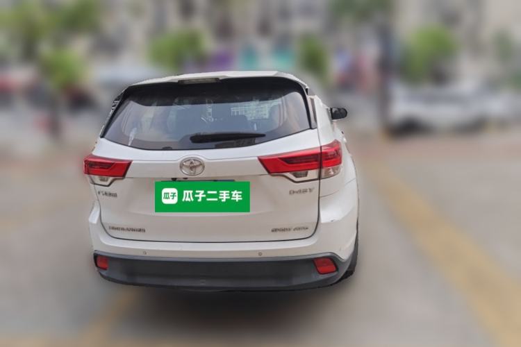 Used Toyota Highlander 2018 2.0T Four-Wheel Drive Prestige Version 7 Seats China VI Standard Rear