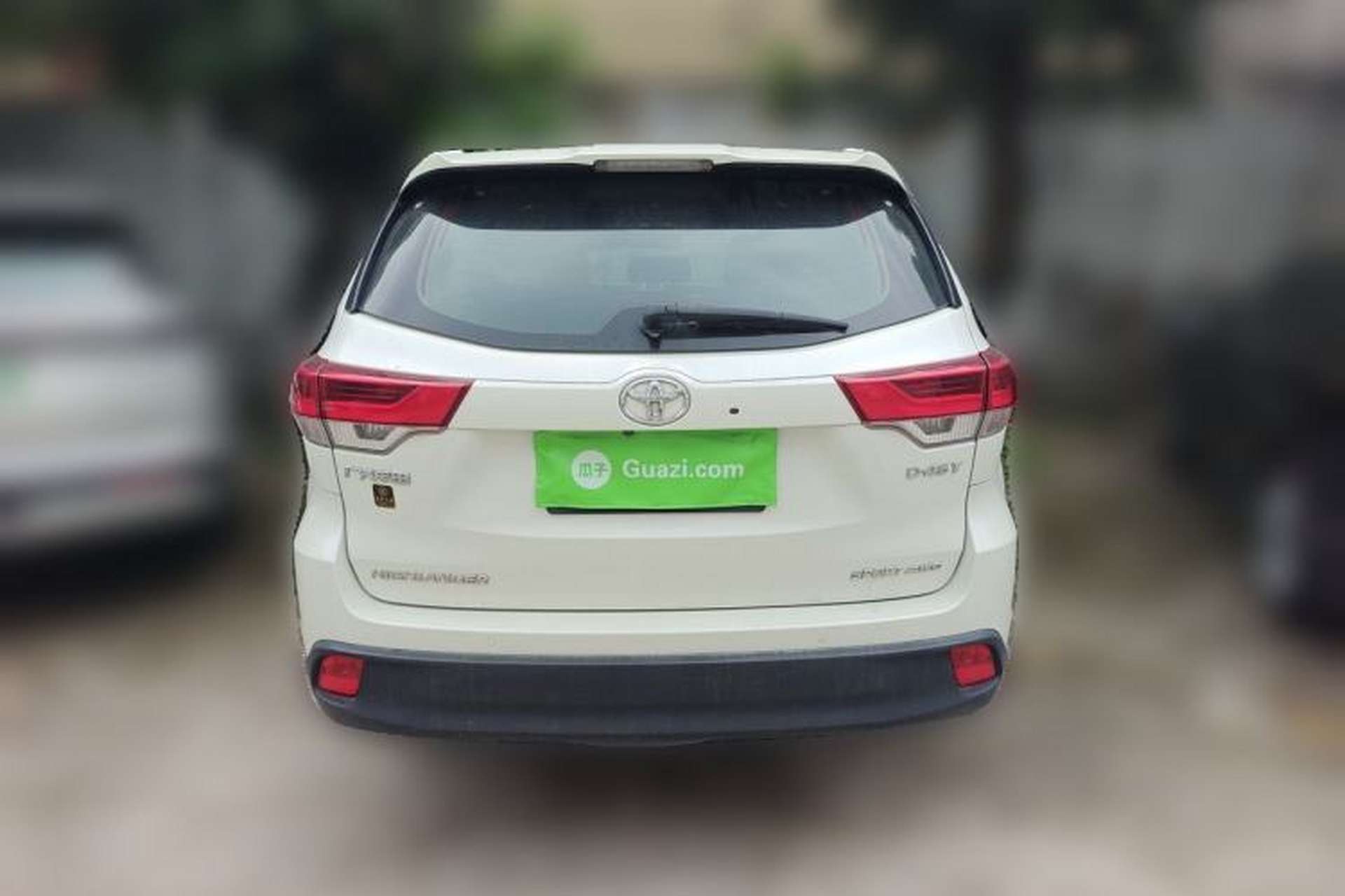 Used Toyota Highlander 2018 2.0T Four-Wheel Drive Prestige Version 7 Seats China VI Standard Rear