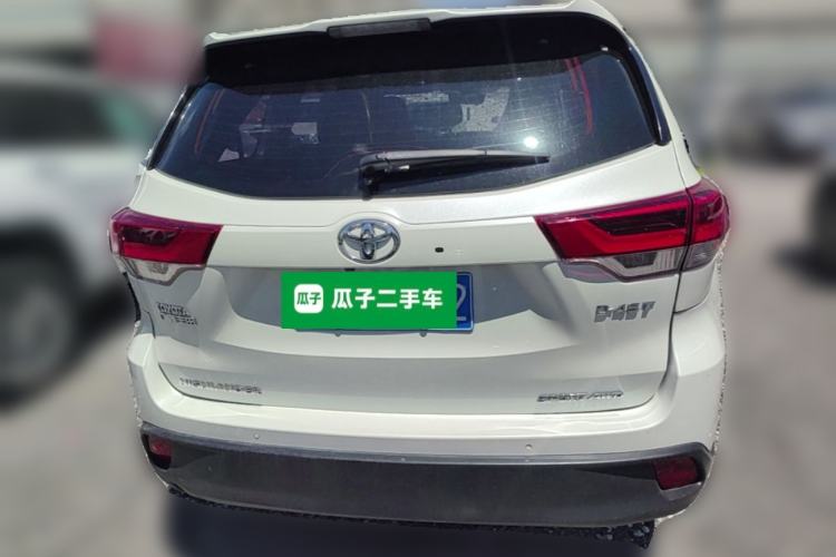 Used Toyota Highlander 2018 2.0T Four-Wheel Drive Prestige Version 7 Seats China V Emission Standard Rear