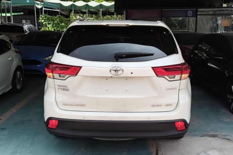 Used Toyota Highlander 2018 2.0T Four-Wheel Drive Prestige Version 7 Seats China V Emission Standard Rear