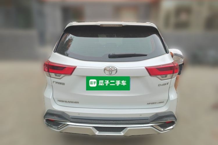 Used Toyota Highlander 2018 2.0T Four-Wheel Drive Luxury Version 7 Seats China VI Standard Rear