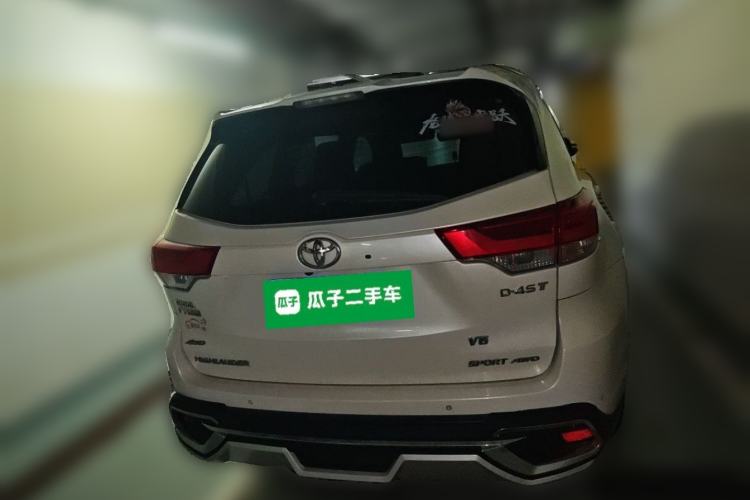 Used Toyota Highlander 2018 2.0T Four-Wheel Drive Prestige Version 7 Seats China V Emission Standard Rear