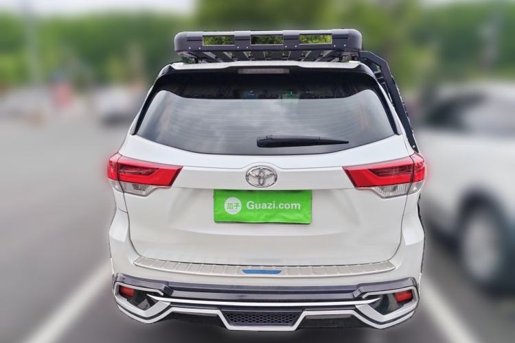 Used Toyota Highlander 2018 2.0T Four-Wheel Drive Luxury Version 7 Seats China VI Standard Rear