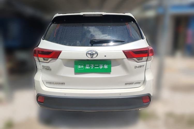 Used Toyota Highlander 2018 2.0T Four-Wheel Drive Prestige Version 7 Seats China VI Standard Rear