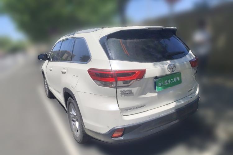 Used Toyota Highlander 2018 2.0T Four-Wheel Drive Luxury Edition 7 Seats China V Emission Standard Rear Left 45 Deg