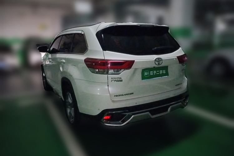 Used Toyota Highlander 2018 2.0T Four-Wheel Drive Luxury Edition 7 Seats China V Emission Standard Rear Left 45 Deg