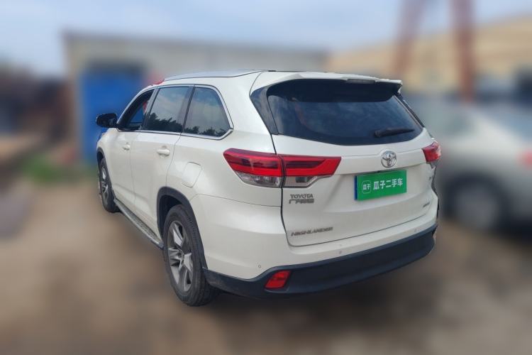 Used Toyota Highlander 2018 2.0T Two-Wheel-Drive Luxury Edition 7 Seats Emission Standard China V Rear Left 45 Deg