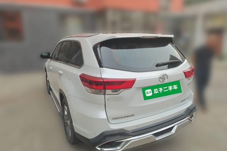 Used Toyota Highlander 2018 2.0T Four-Wheel Drive Luxury Version 7 Seats China VI Standard Rear Left 45 Deg