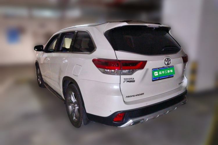Used Toyota Highlander 2018 2.0T Four-Wheel Drive Luxury Edition 7 Seats China V Emission Standard Rear Left 45 Deg