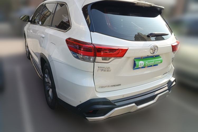 Used Toyota Highlander 2018 2.0T Four-Wheel Drive Luxury Edition 7 Seats China V Emission Standard Rear Left 45 Deg