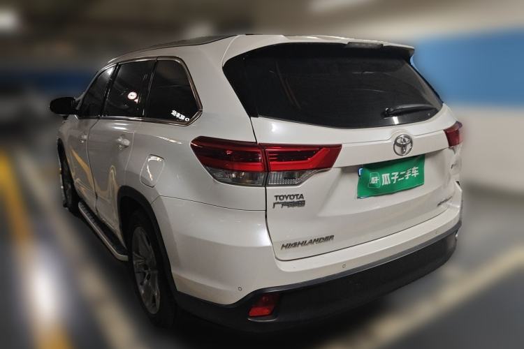 Used Toyota Highlander 2018 2.0T Four-Wheel Drive Luxury Edition 7 Seats China V Emission Standard Rear Left 45 Deg