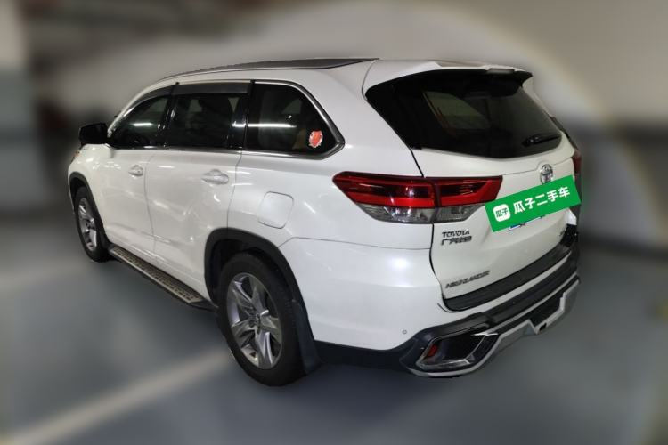 Used Toyota Highlander 2018 2.0T Four-Wheel Drive Luxury Edition 7 Seats China V Emission Standard Rear Left 45 Deg