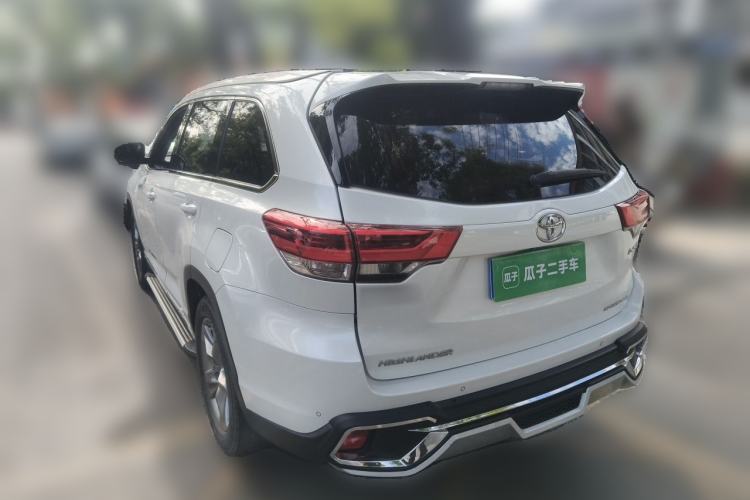 Used Toyota Highlander 2018 2.0T Four-Wheel Drive Luxury Version 7 Seats China VI Standard Rear Left 45 Deg