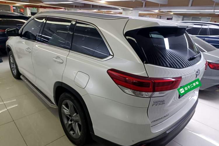 Used Toyota Highlander 2018 2.0T Four-Wheel Drive Luxury Version 7 Seats China VI Standard Rear Left 45 Deg
