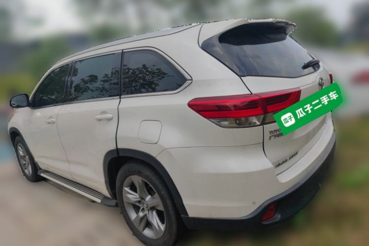 Used Toyota Highlander 2018 2.0T Two-Wheel-Drive Luxury Edition 7 Seats Emission Standard China V Rear Left 45 Deg