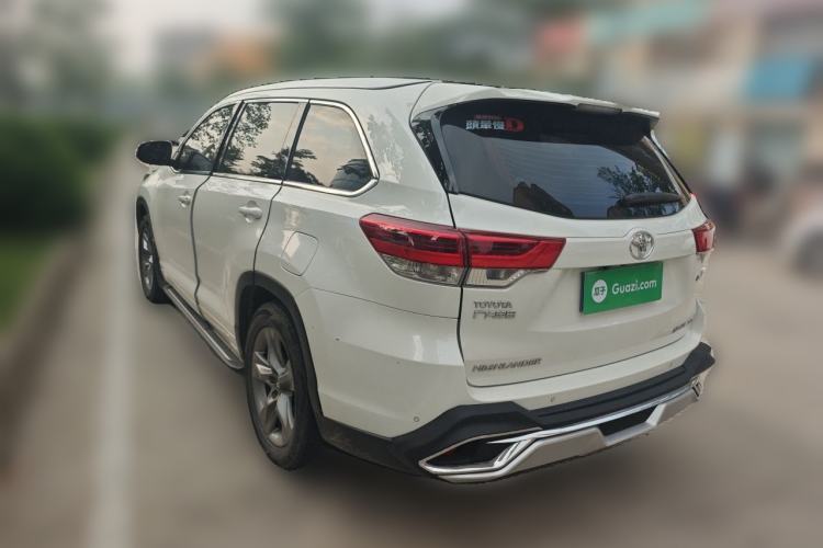 Used Toyota Highlander 2018 2.0T Four-Wheel Drive Luxury Edition 7 Seats China V Emission Standard Rear Left 45 Deg