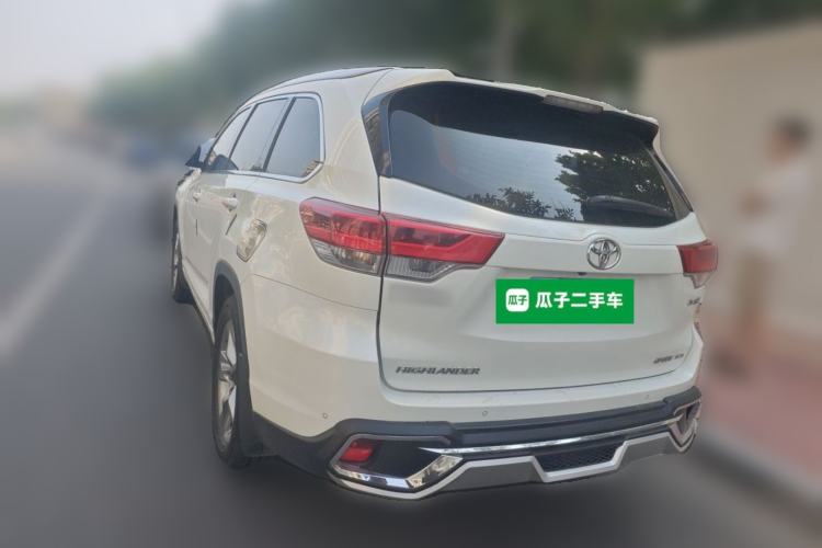 Used Toyota Highlander 2018 2.0T Four-Wheel Drive Luxury Version 7 Seats China VI Standard Rear Left 45 Deg