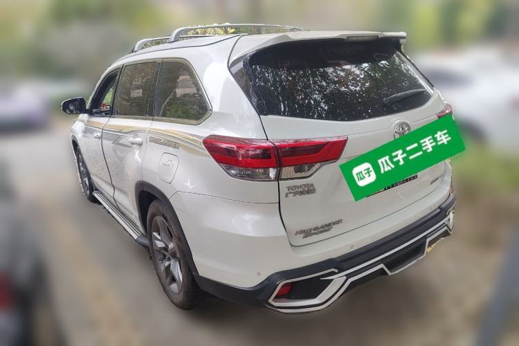 Used Toyota Highlander 2018 2.0T Four-Wheel Drive Luxury Version 7 Seats China VI Standard Rear Left 45 Deg