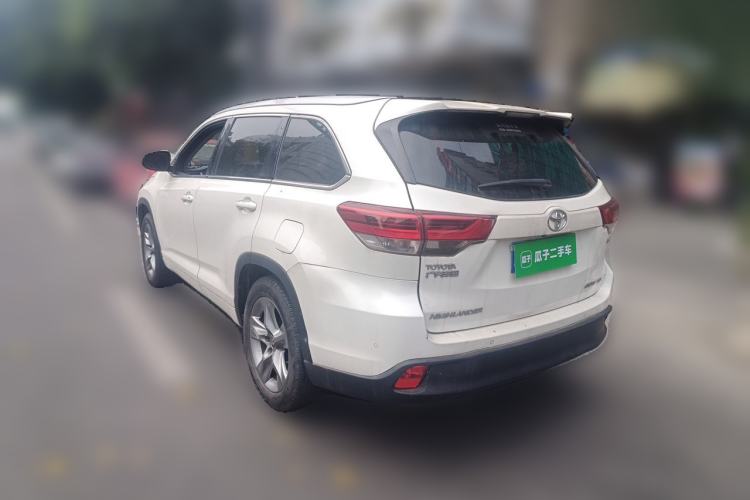 Used Toyota Highlander 2018 2.0T Four-Wheel Drive Luxury Edition 7 Seats China V Emission Standard Rear Left 45 Deg