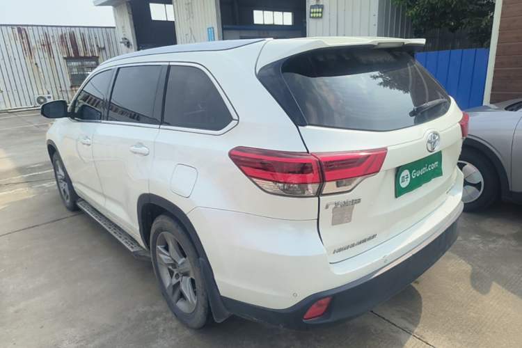 Used Toyota Highlander 2018 2.0T Four-Wheel Drive Luxury Version 7 Seats China VI Standard Rear Left 45 Deg