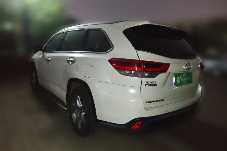Used Toyota Highlander 2018 2.0T Two-Wheel Drive Luxury Edition 7 Seats China VI Standard Rear Left 45 Deg