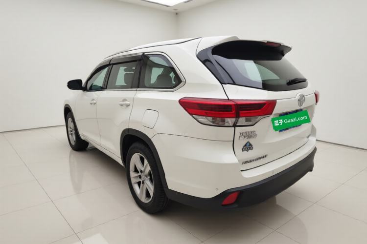 Used Toyota Highlander 2018 2.0T Four-Wheel Drive Luxury Edition 7 Seats China V Emission Standard Rear Left 45 Deg