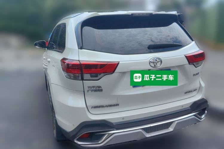 Used Toyota Highlander 2018 2.0T Four-Wheel Drive Luxury Edition 7 Seats China V Emission Standard Rear Left 45 Deg