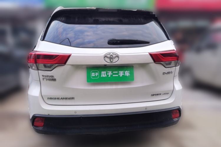 Used Toyota Highlander 2018 2.0T Four-Wheel Drive Luxury Edition 7 Seats China V Emission Standard Rear