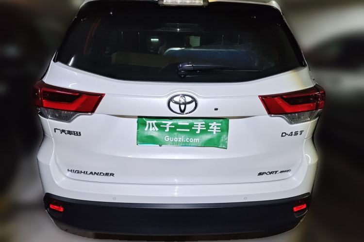 Used Toyota Highlander 2018 2.0T Four-Wheel Drive Prestige Version 7 Seats China VI Standard Rear